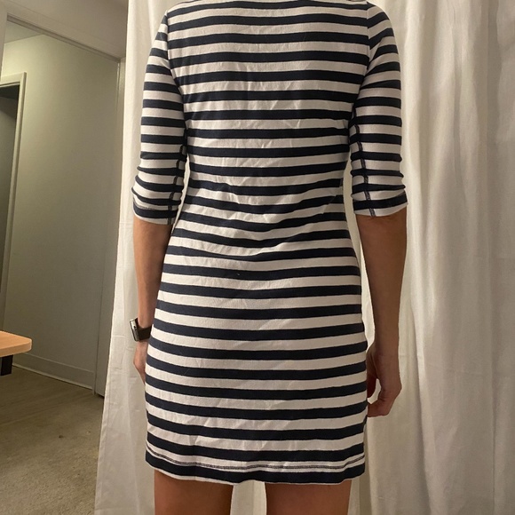 3 Dots Dress - Picture 3 of 3